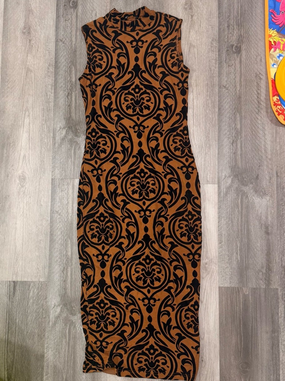 Sleeveless Brown and Black Patterned Bodycon Dress